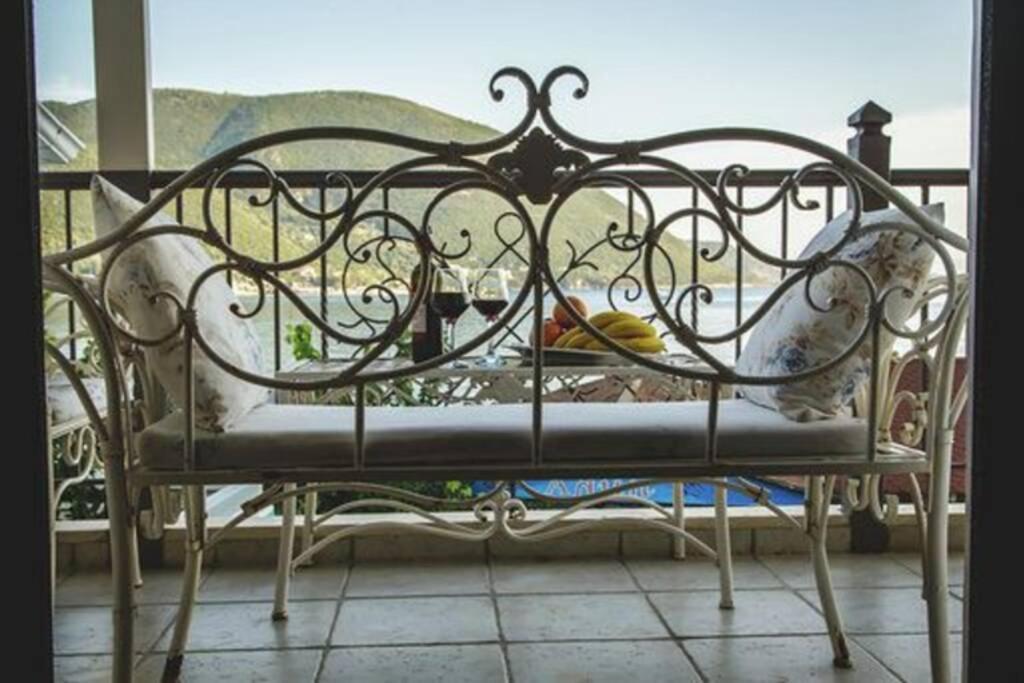 فيلا فاسيليكيفي Sea Front Almi المظهر الخارجي الصورة